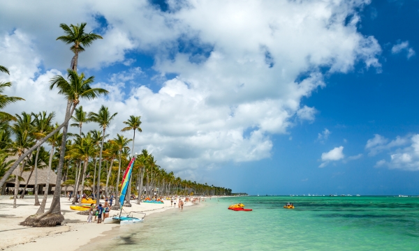Vista de Cap Cana, destino ideal para la inversión inmobiliaria de extranjeros.